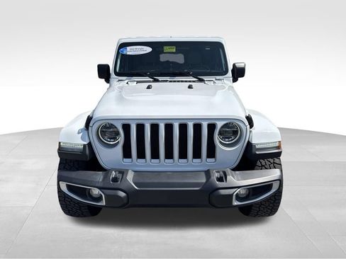 Used 2022 Jeep Wrangler Unlimited Sahara w/ LED Lighting Group AWD/4WD image 3