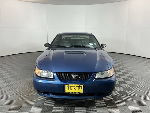 Used 2000 Ford Mustang GT RWD image 2