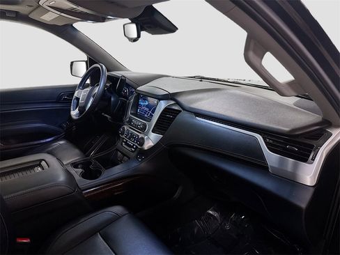Used 2017 GMC Yukon SLT w/ Open Road Package image 40