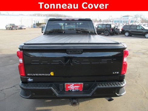 Used 2021 Chevrolet Silverado 2500 LTZ w/ Carhartt Edition image 8