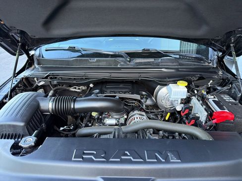 Used 2022 RAM 1500 Big Horn image 5