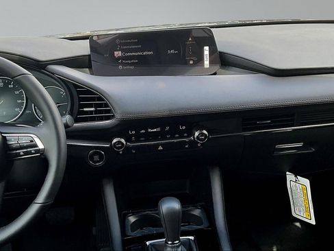 New 2026 MAZDA MAZDA3 Hatchback w/Premium Plus Pkg AWD/4WD image 7