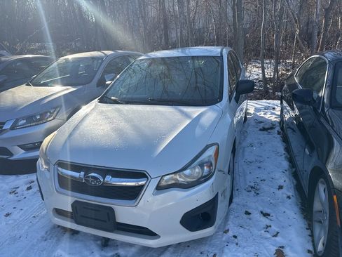 Used 2013 Subaru Impreza 2.0i image 9