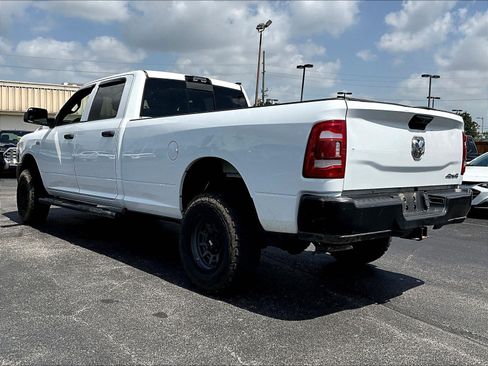 Used 2022 RAM 2500 Tradesman w/ Safety Group AWD/4WD image 4