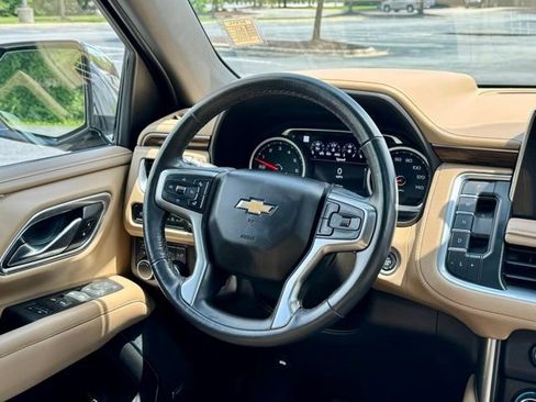 Used 2021 Chevrolet Tahoe Premier w/ Premium Package AWD/4WD image 20