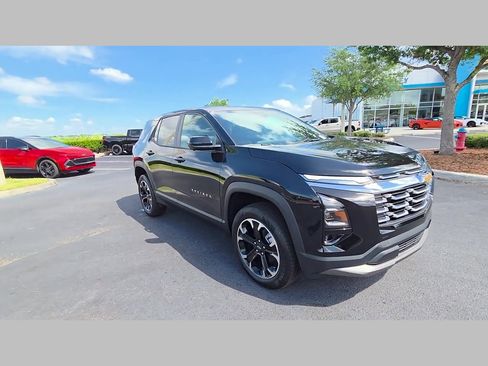 New 2026 Chevrolet Equinox LT w/ Convenience Package II FWD image 24