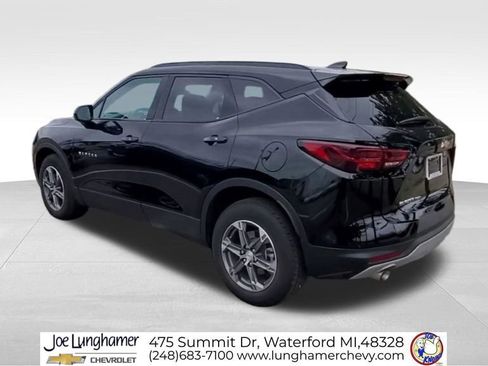 Certified 2024 Chevrolet Blazer LT w/ Convenience Package image 7