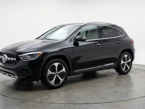 Used 2025 Mercedes-Benz GLA 250 image 3