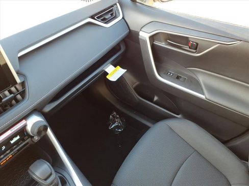 New 2025 Toyota RAV4 LE image 16