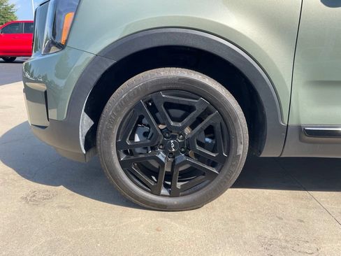 Used 2024 Kia Telluride EX X-Line AWD/4WD image 17