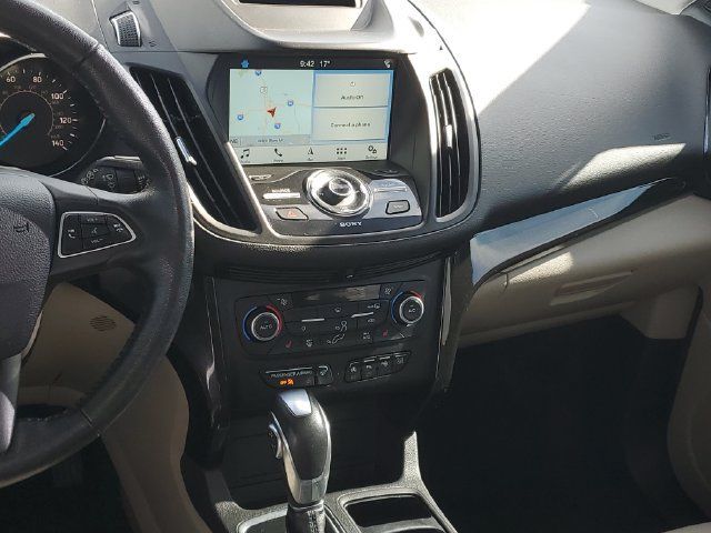 Used 2018 Ford Escape Titanium AWD/4WD image 15