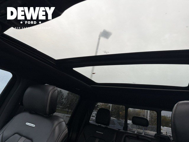 Used 2020 Ford F450 Platinum w/ FX4 Off-Road Package AWD/4WD image 24