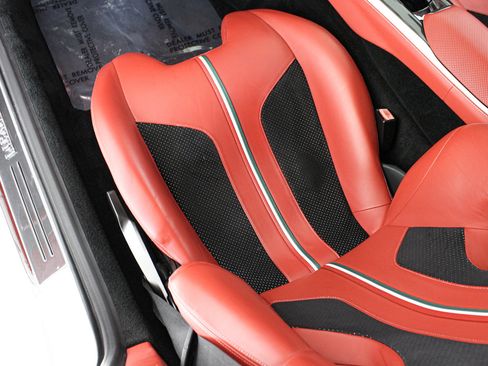 Certified 2020 Ferrari 812 Superfast RWD image 27