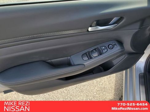 New 2025 Nissan Altima 2.5 SV w/ SV Special Edition Package image 12