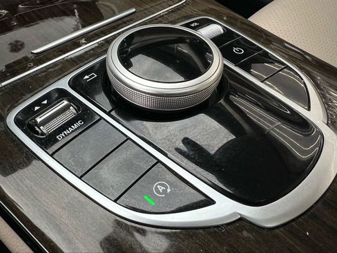 Used 2019 Mercedes-Benz C 300 Sedan image 59