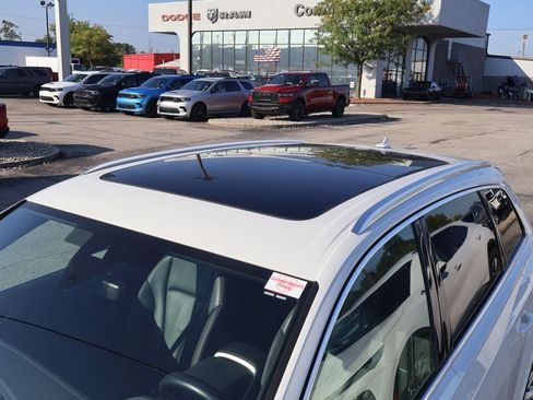 Used 2025 Audi Q7 3.0T Premium Plus AWD/4WD image 2
