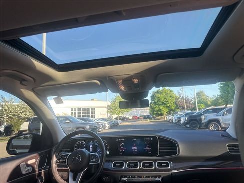 Used 2022 Mercedes-Benz GLE 450 4MATIC image 14