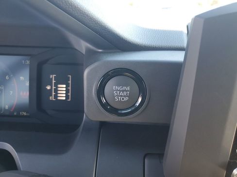 Used 2026 Toyota Tacoma SR image 19