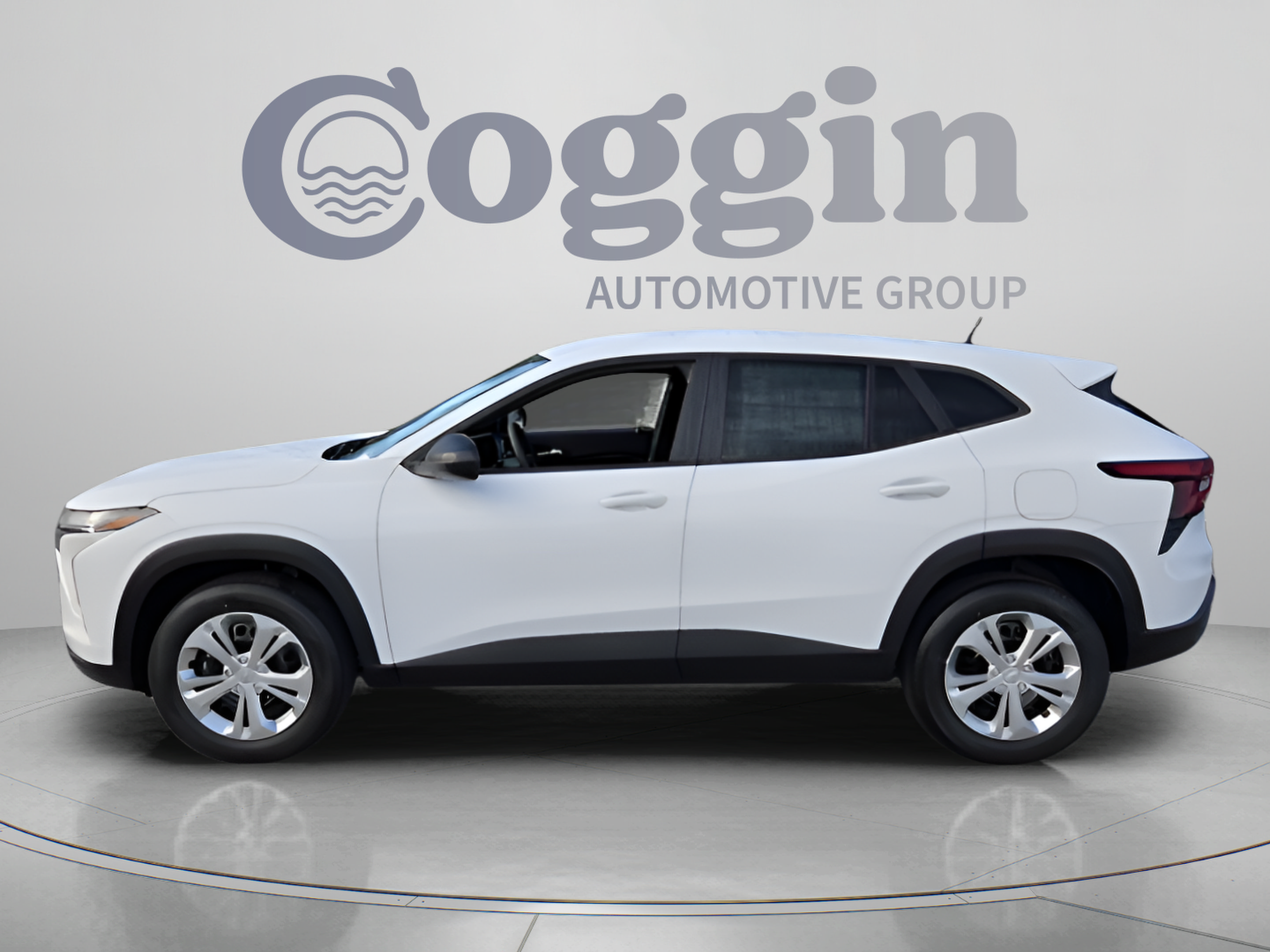 New 2026 Chevrolet Trax LS FWD image 2