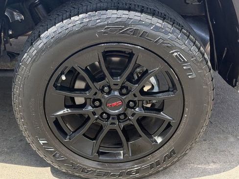 Used 2023 Toyota Tundra SR5 w/ SR5 Convenience Package image 8