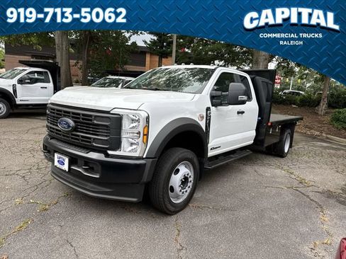 New 2025 Ford F450 XL image 4