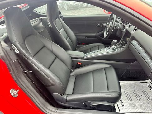 Used 2019 Porsche 718 Cayman image 27