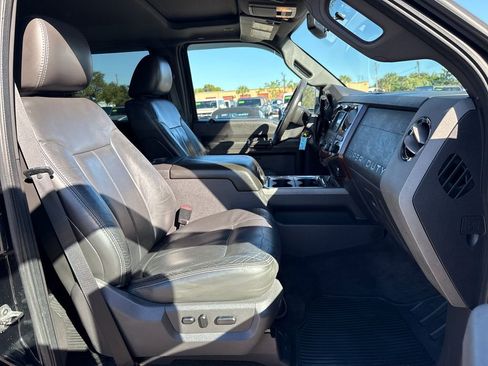 Used 2011 Ford F350 Lariat w/ Lariat Interior Pkg image 30