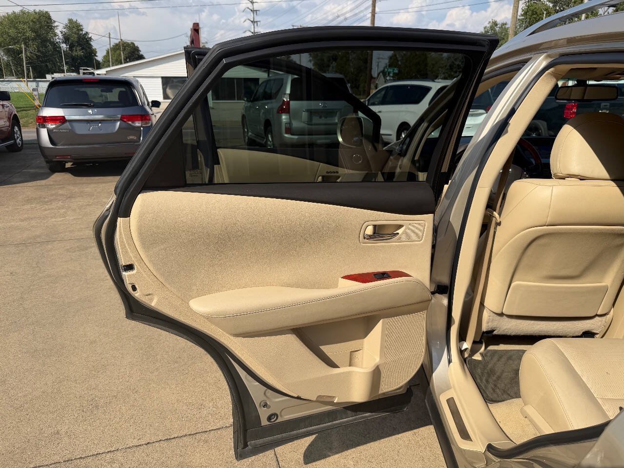Used 2011 Lexus RX 350 AWD w/ Premium Pkg image 12