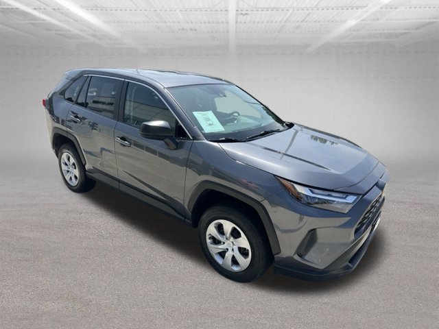 Used 2023 Toyota RAV4 LE AWD/4WD image 11