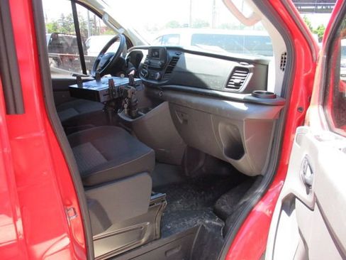 Used 2020 Ford Transit 250 Low Roof RWD image 7