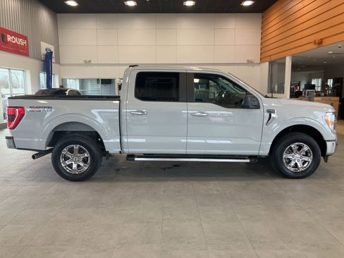 Used 2023 Ford F150 XLT w/ XTR Package AWD/4WD image 4