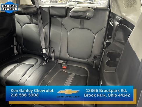 Used 2024 Honda Pilot Touring image 19