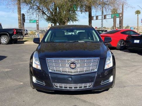Used 2013 Cadillac XTS Platinum image 3