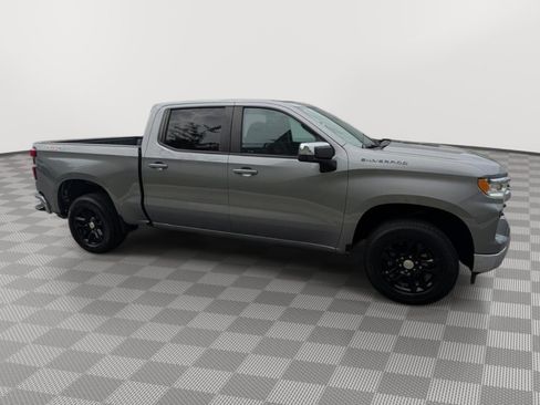 Used 2023 Chevrolet Silverado 1500 LT AWD/4WD image 6