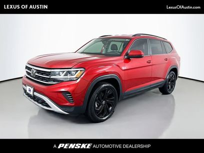 Used 2023 Volkswagen Atlas SE w/ Black Wheel Package