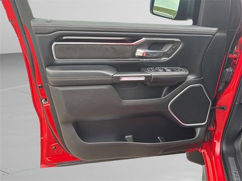 Used 2022 RAM 1500 Laramie w/ Sport Appearance Package image 6