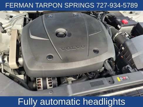 Used 2020 Volvo S60 T5 Momentum image 21