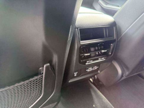 Certified 2023 Jeep Grand Cherokee Laredo w/ Luxury Tech Group I AWD/4WD image 13