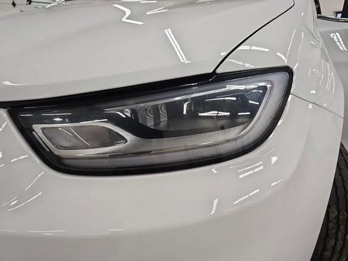 Certified 2023 Chrysler Pacifica Touring-L FWD image 32