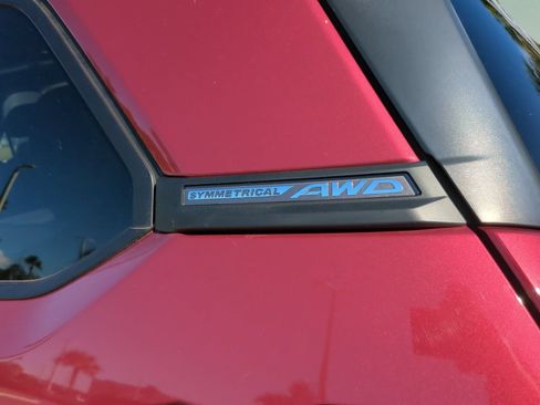 Used 2025 Subaru Forester Premium AWD/4WD image 30