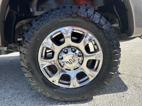 Used 2022 Ford F350 King Ranch w/ King Ranch Ultimate Package AWD/4WD image 19