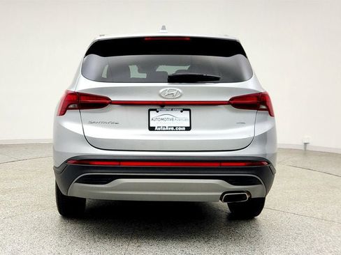 Used 2023 Hyundai Santa Fe SE image 6