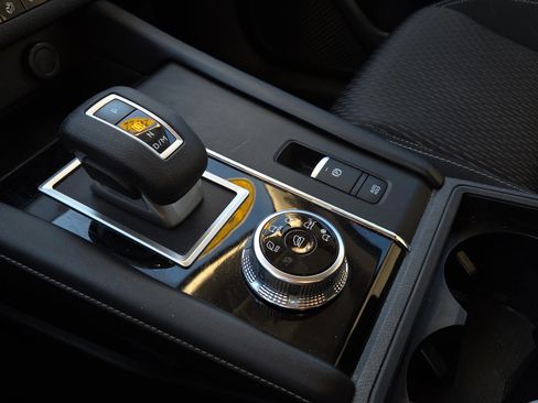 Used 2022 Mitsubishi Outlander ES image 28