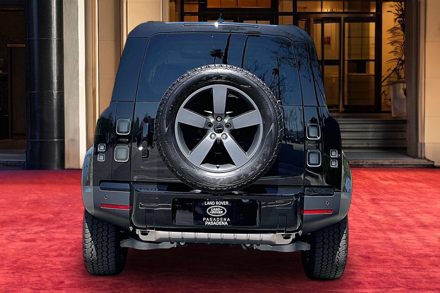 New 2026 Land Rover Defender 110 S AWD/4WD image 7
