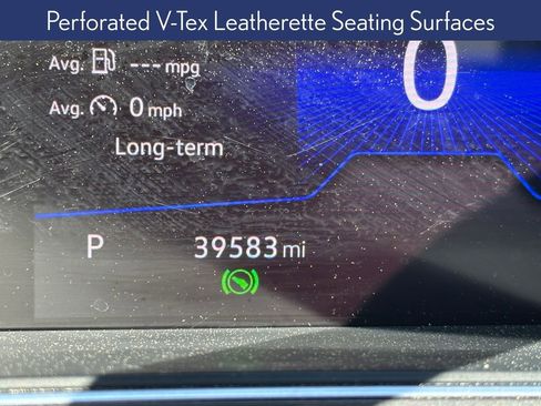 Used 2023 Volkswagen Tiguan SE image 9