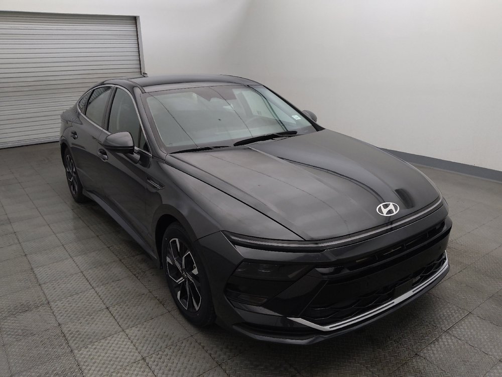 Used 2025 Hyundai Sonata SEL FWD image 13