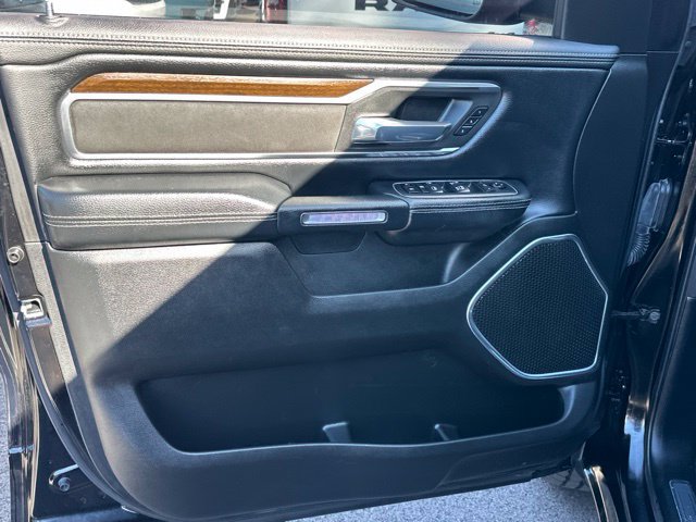 Used 2021 RAM 1500 Laramie AWD/4WD image 28