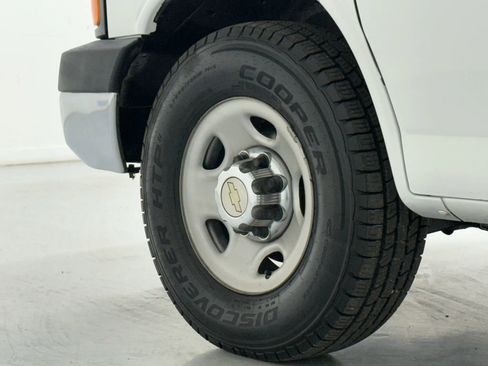 Used 2012 Chevrolet Express 3500 LT w/ LT Preferred Equipment Group image 31