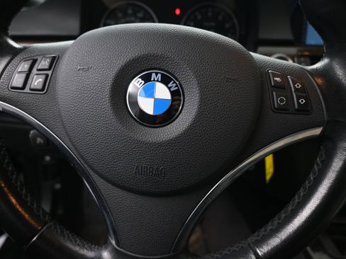 Used 2013 BMW 328i Convertible RWD image 35
