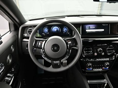 New 2027 Rolls-Royce Phantom Extended Wheelbase RWD image 17